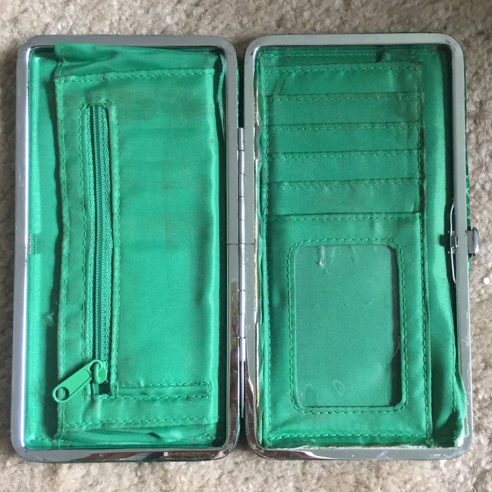 Green snakeskin wallet - Picture 2 of 4